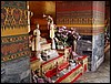 ein Altar im Wat Pho.JPG